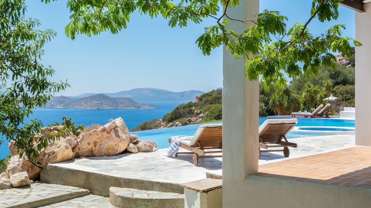 Asklipiio Villa | Hidden Gem with infinity pool overlooking 7 Islands,Villa in Hacienda style