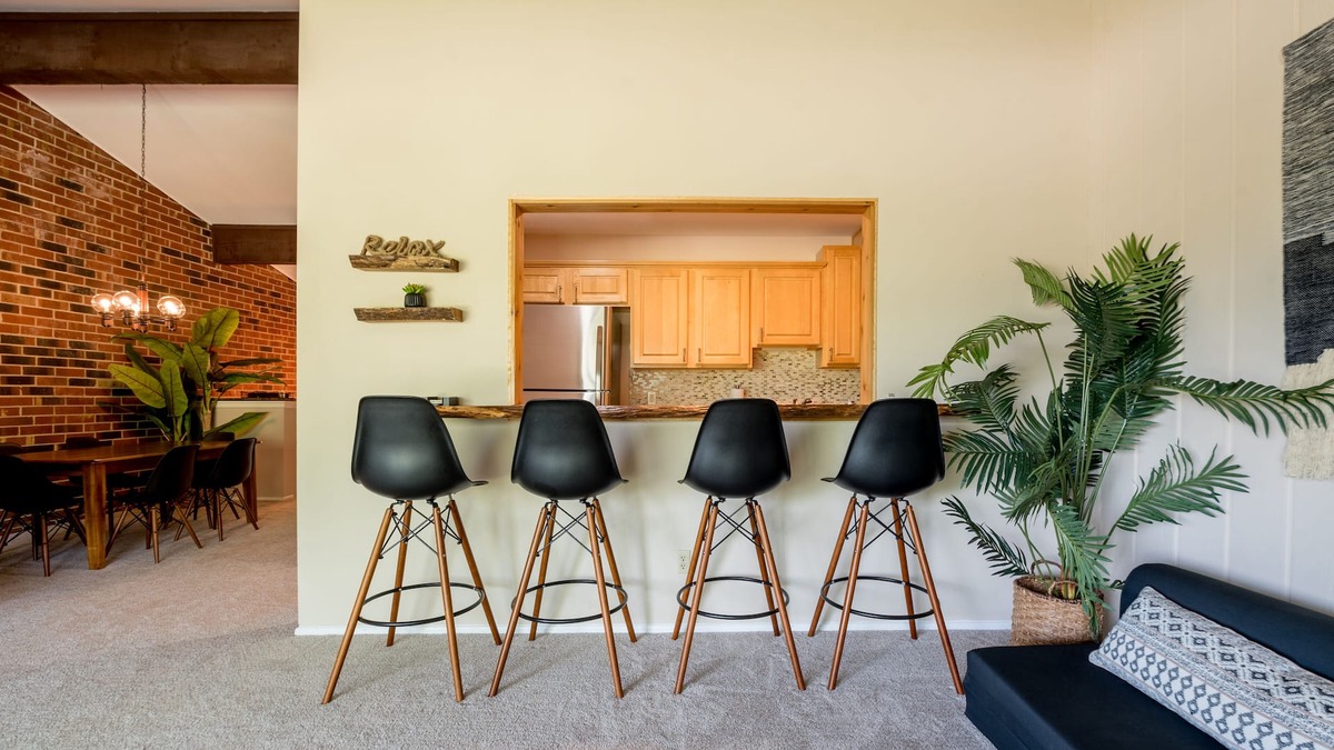 Lake Geneva Condo | Hidden Gem with Pool View!