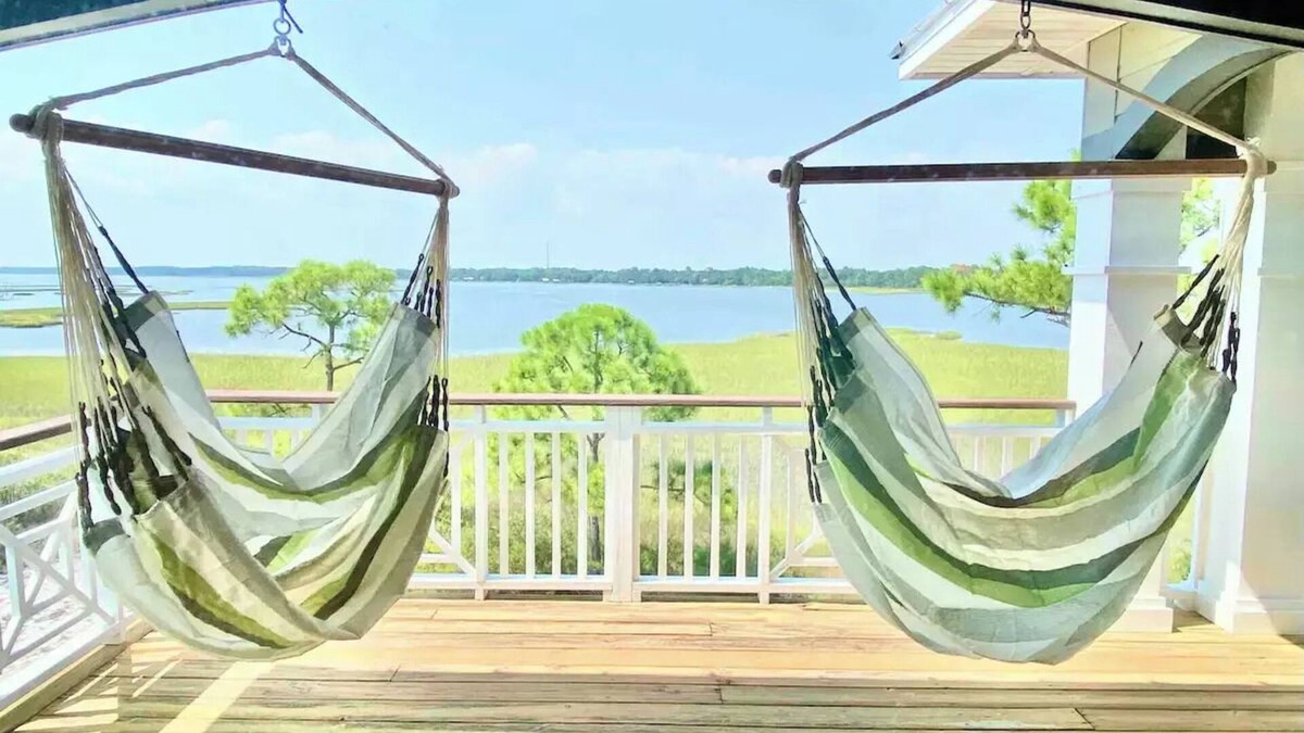 Alligator Point House | Hidden Harbor: Secluded Luxury Bayfront Retreat!