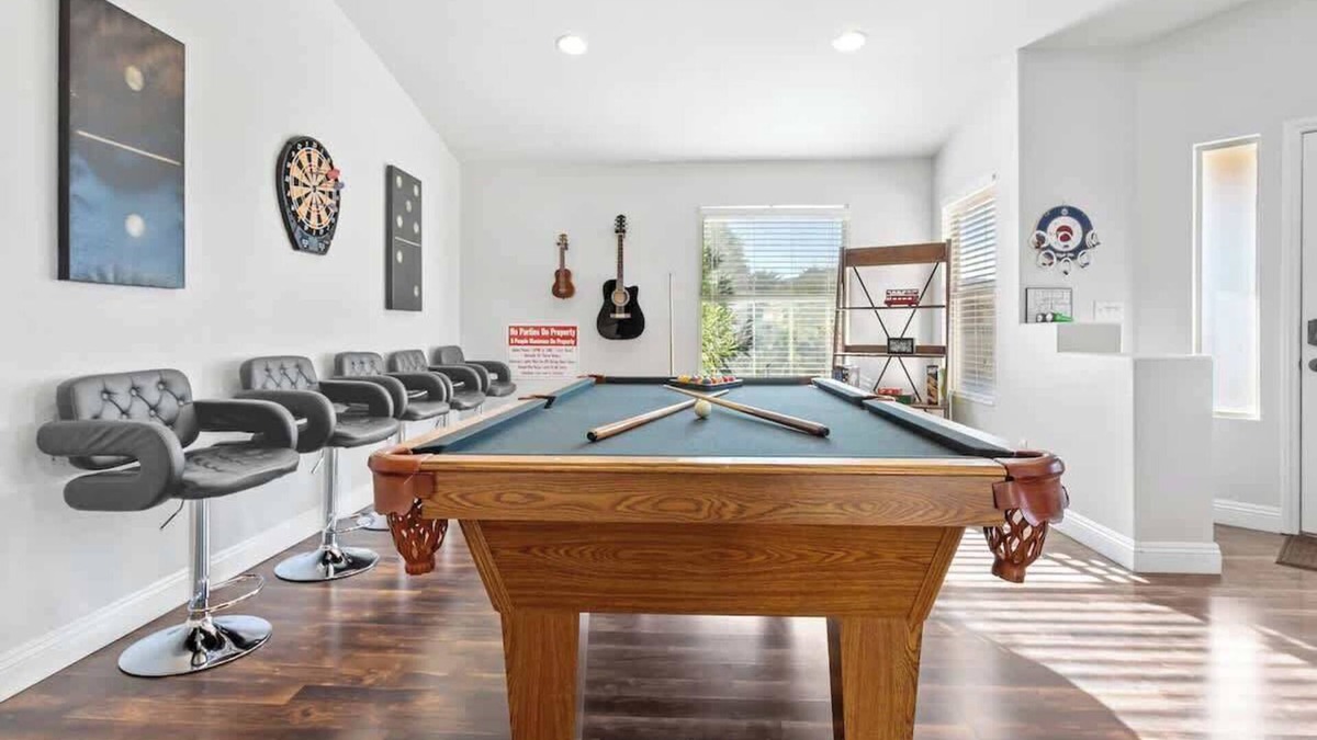 Highland Hills House | Hideaway Getaway - Newly Remodeled 3BR Vegas Home