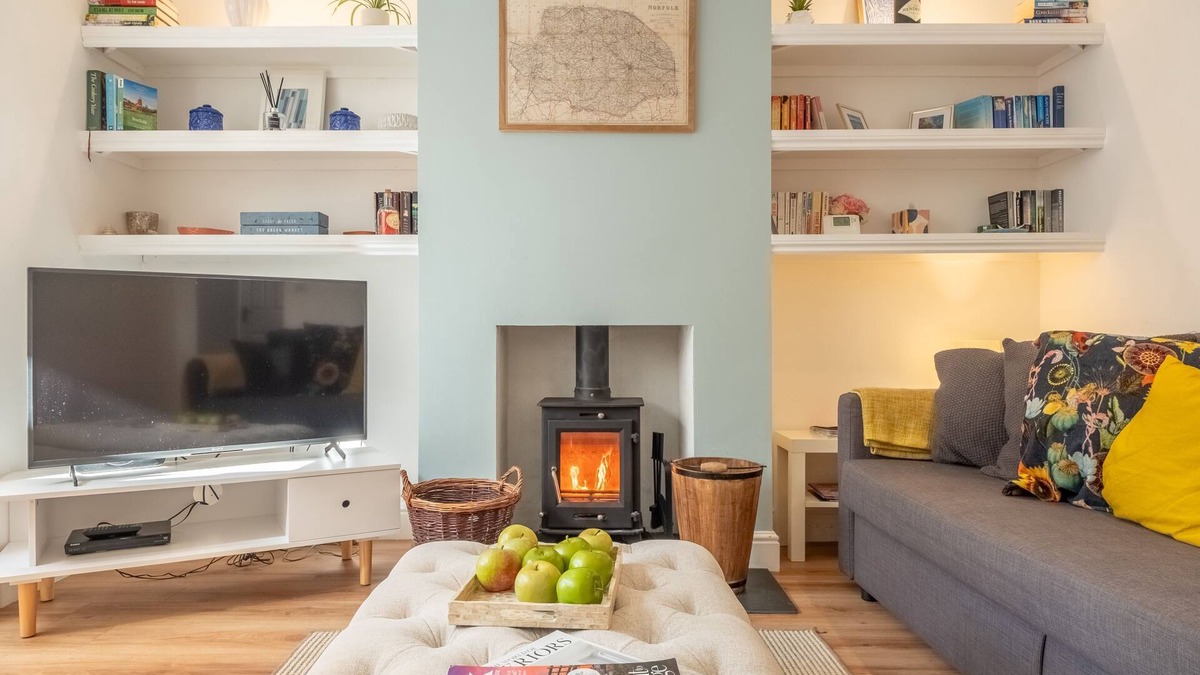 Docking Cottage | Hideaway in Docking, Docking, Norfolk