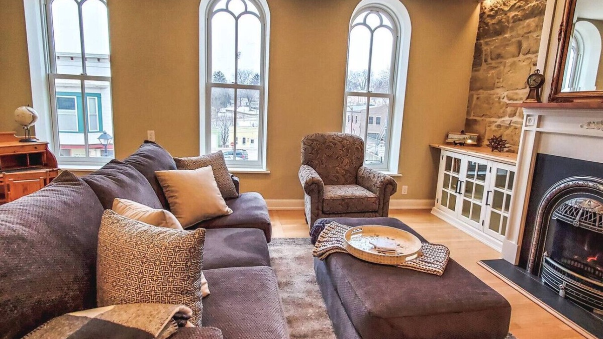 Downtown Apartment | Hideaway on High Downtown Mineral Point