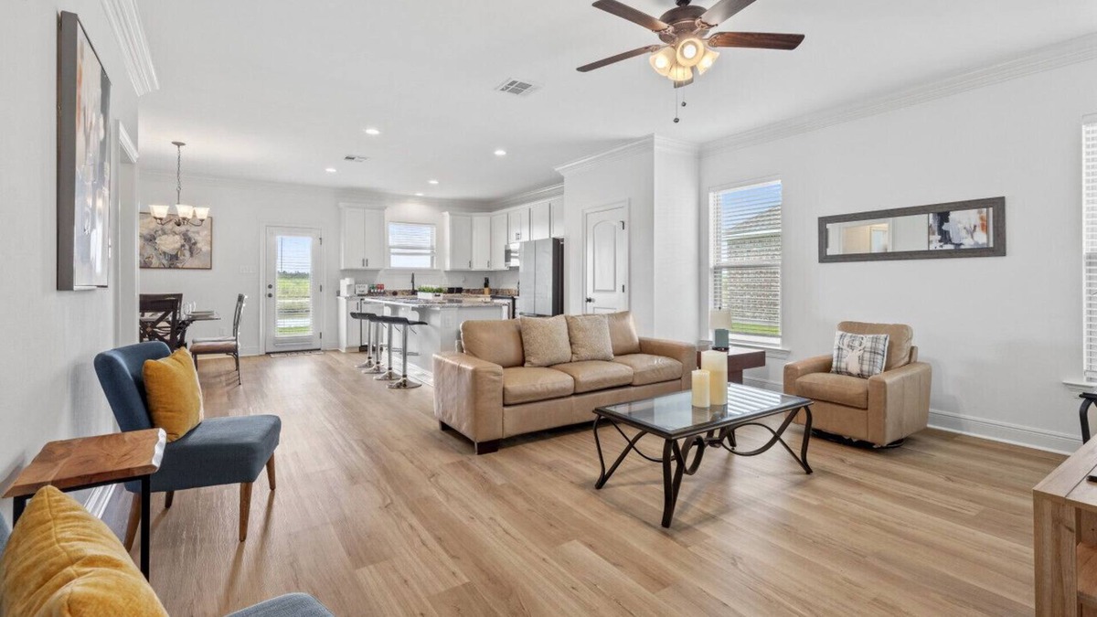 Lake Charles House | Hideaway Spot Where Southern Charm Stays - LT7950