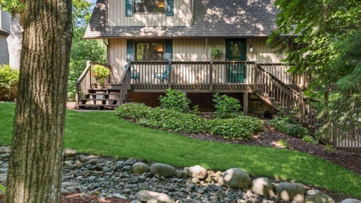 Fontana House | Hideaway By The Lake