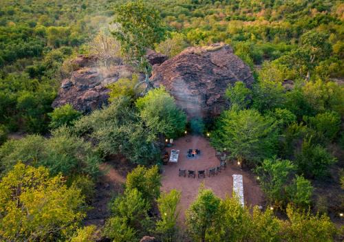 Hwange Cabin | Hideaways Bumbusi Wilderness Camp, Hwange