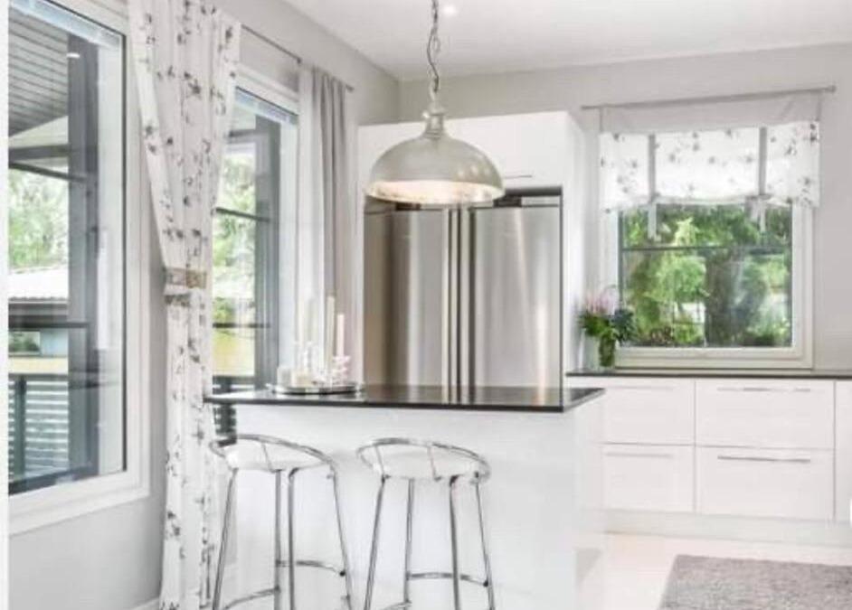 Tuusula House | Hienoa talo porealtaalla lähellä Helsinkiä ja lentokenttää