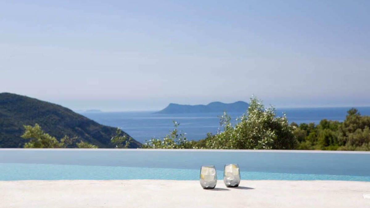 Fternon Villa | High End Faos Villas one