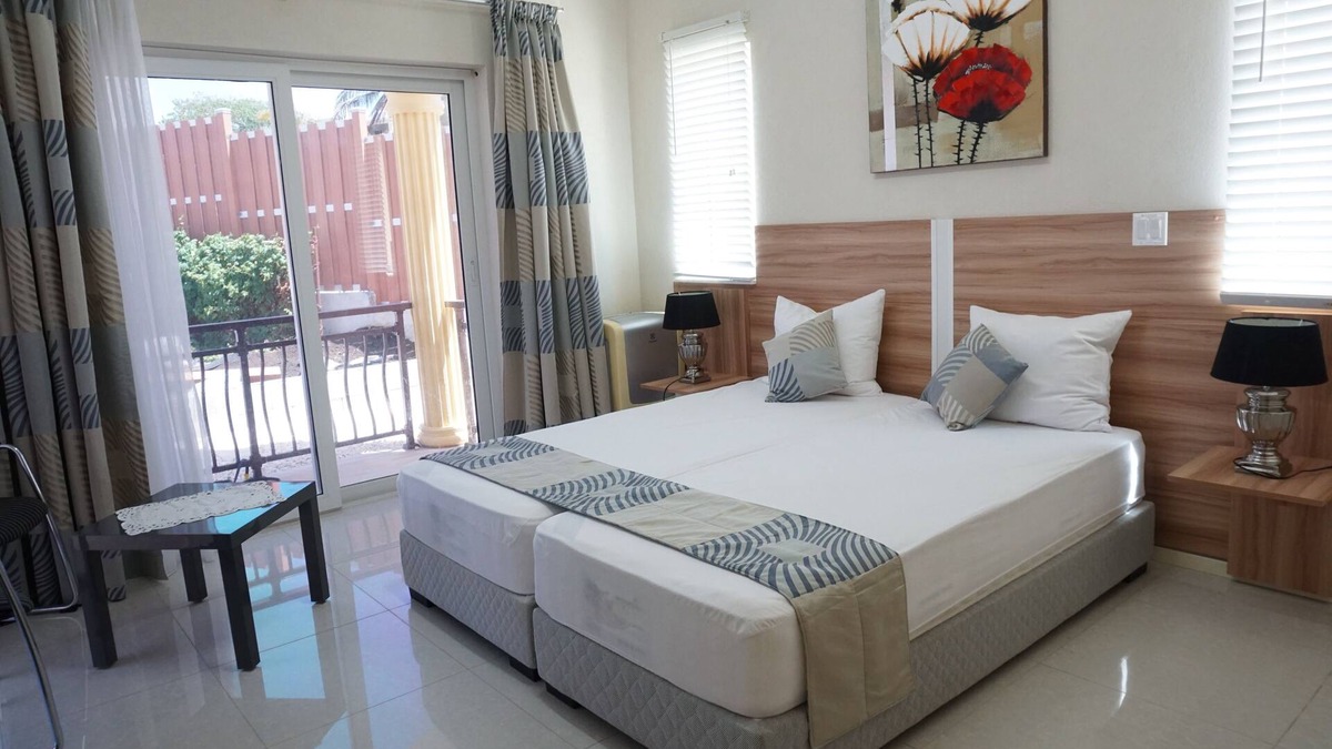 Inch Marlowe Apartment | High-End finished apartment Higher Heights, Barbados
