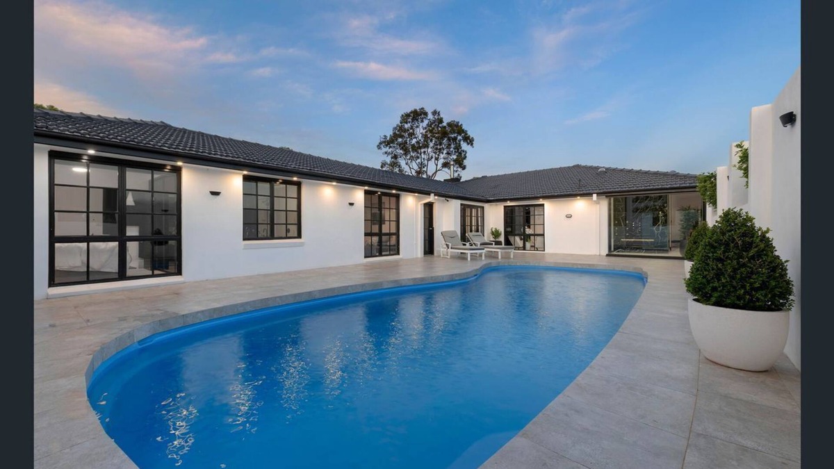 Black Hill House | High-end luxury in prestige estate