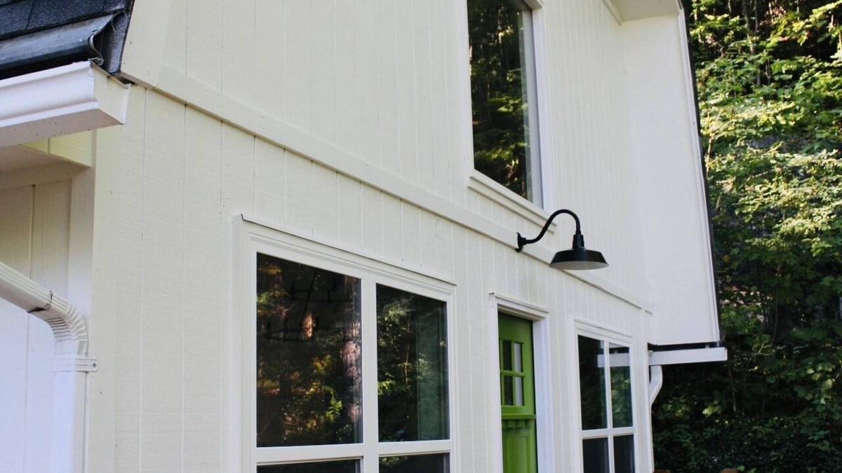 Highlands Cabin | High On the Hill - In Town Highlands!
