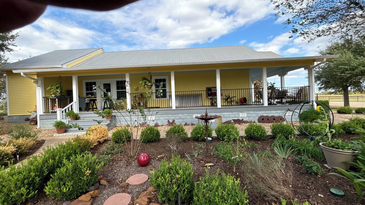 Red Rock Other | High Point 1912 Charming Farmhouse in Red Rock on six acres with 2 zone AC, WiFi