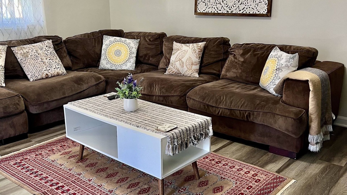 High Point House | High point home 5 mins away from HPU & downtownn