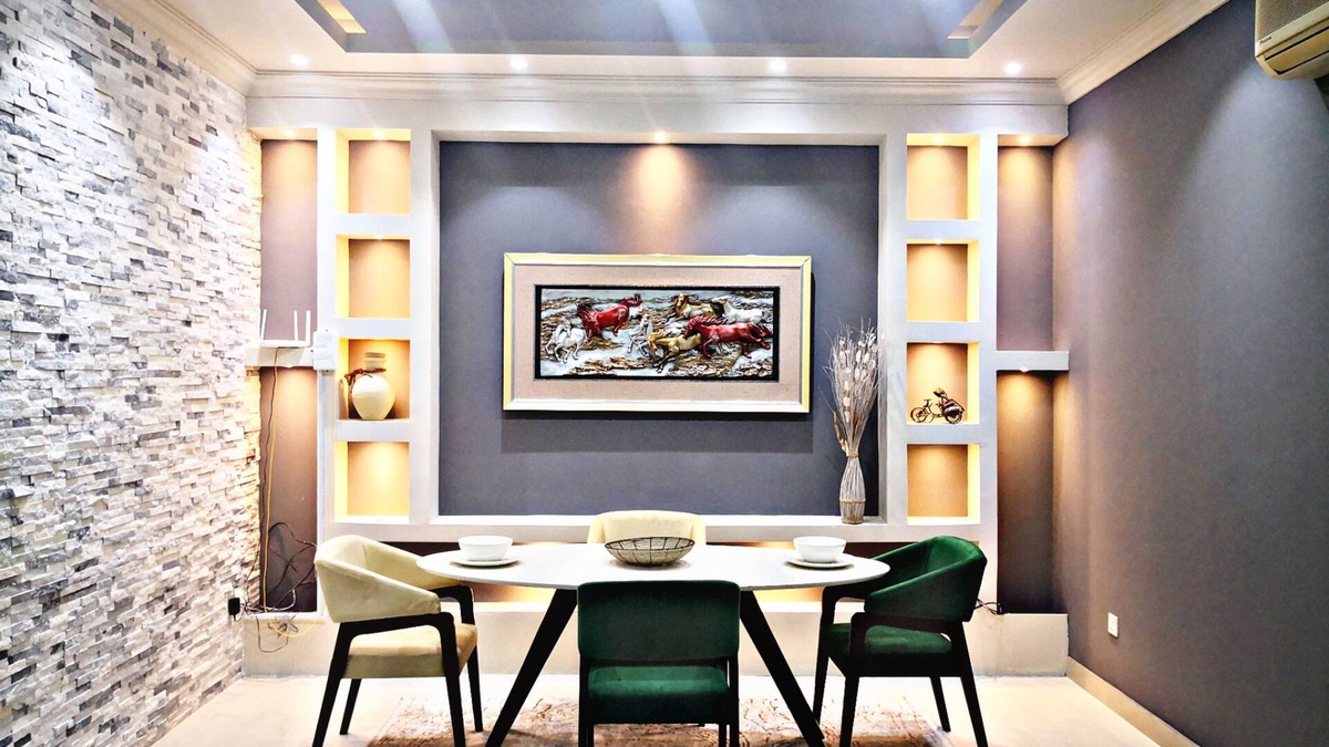 Shati Al Qurum Apartment | High Residency - Beachfront Well Furnished & Spacious Apartment