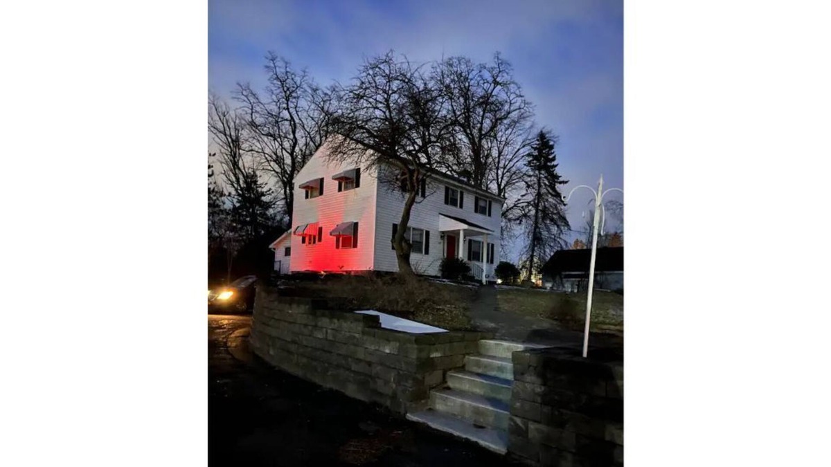 Schenectady House | High secured privacy.
