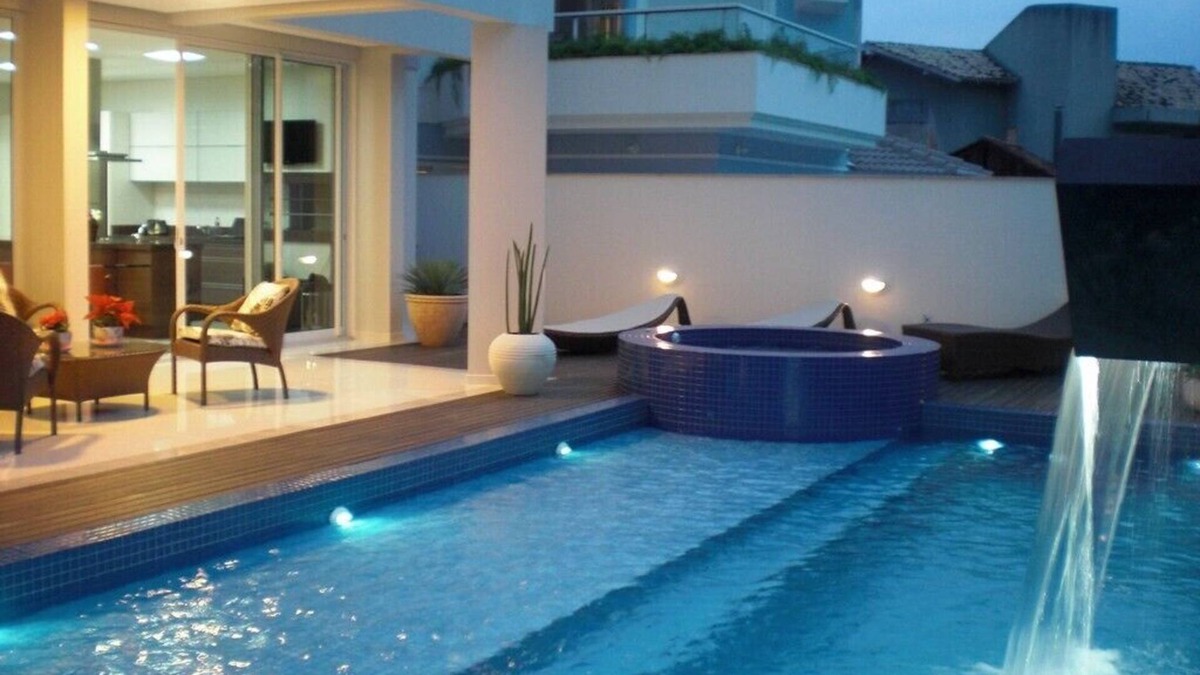 Jurere Internacional House | High standard Jurerê international house - 7 rooms - swimming pool - heated jacuzzi