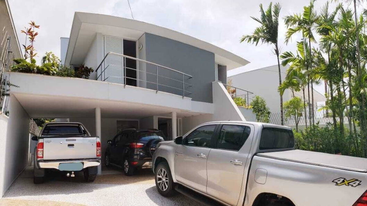 Jardim Virginia House | HIGH STANDARD MODERN HOUSE, AIR-CONDITIONED, 5X SUITES, WITH POOL AND BARBECUE.