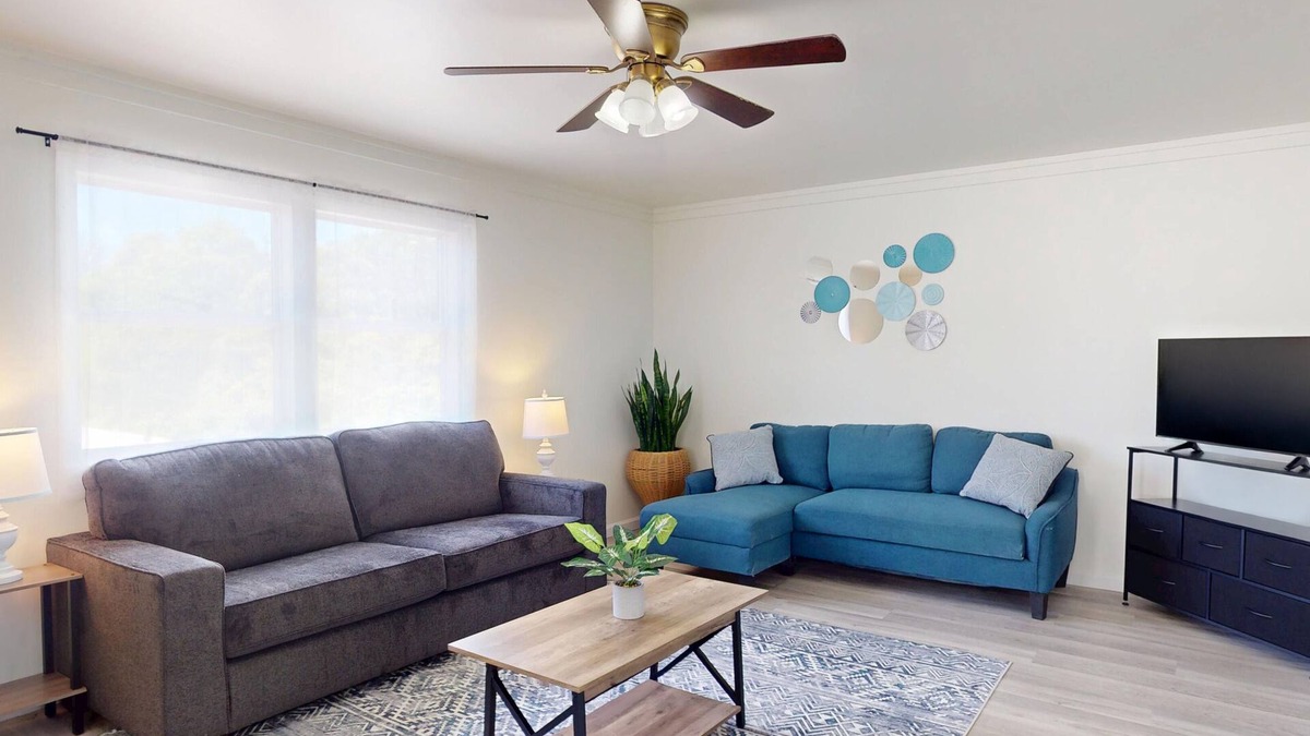 Lower Township Villa | High Tide Estate - [2BD, 1BA, POOL]