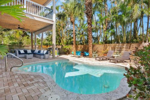 Anna Maria House | High Tide Haven