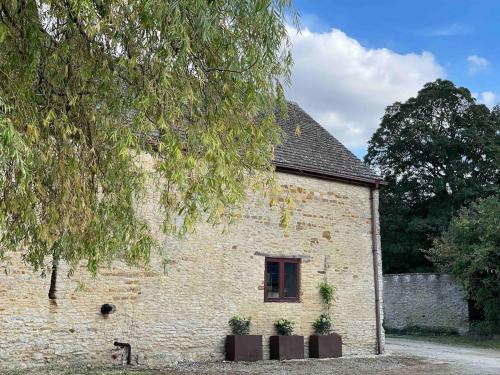 Duns Tew House | Highend Cotswold Barn near Soho Farmhouse & Daylesford