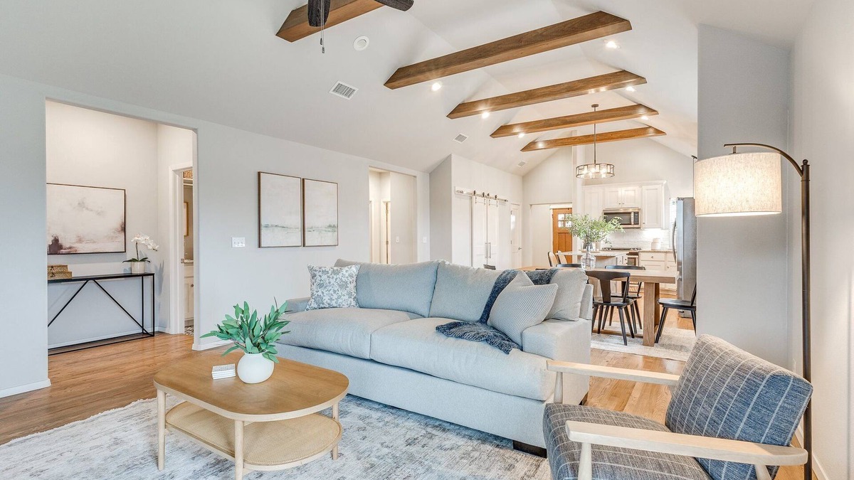 Broken Arrow House | Highland Creek Retreat
