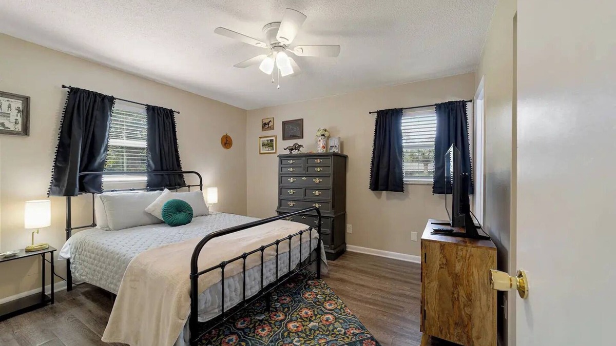 Fort King District House | Highland Hideaway