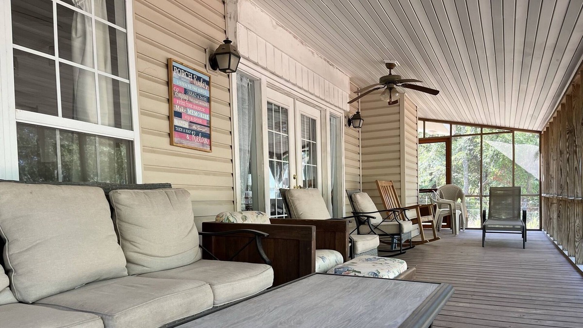 Emory House | Highland Lake Lodge- Your Country Home