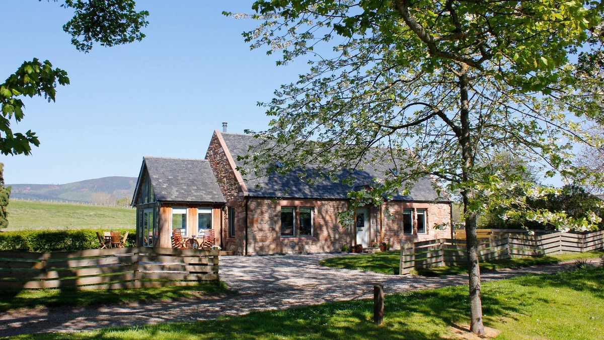 Evanton Cottage | Highlands Luxury Cottage on the Cromarty Firth