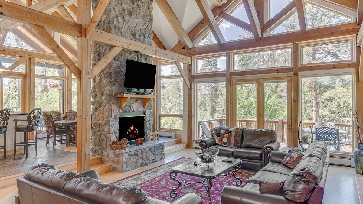 The Highlands House | Highlands Luxury Mnt Home, All Ski Run Views, Close to Gondola, Free VIP Shuttle