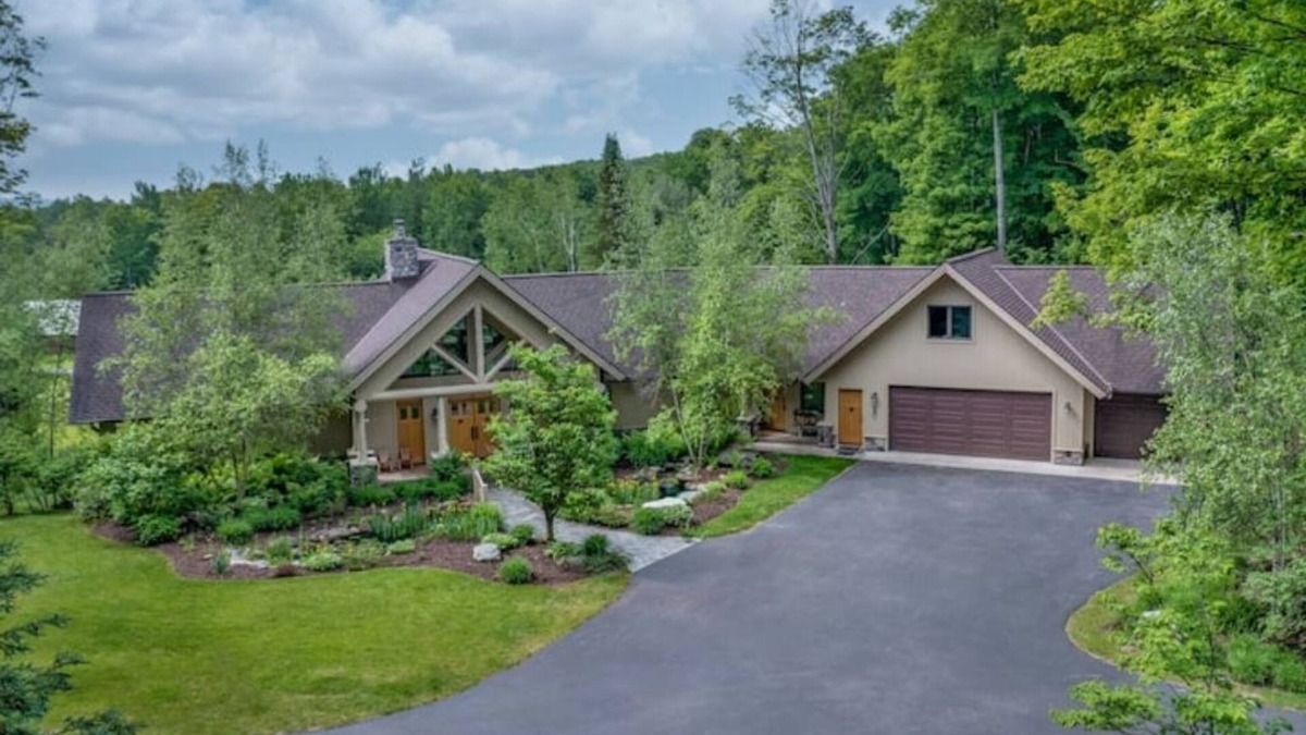Harbor Springs House | Highlandview Farms of Harbor Springs
