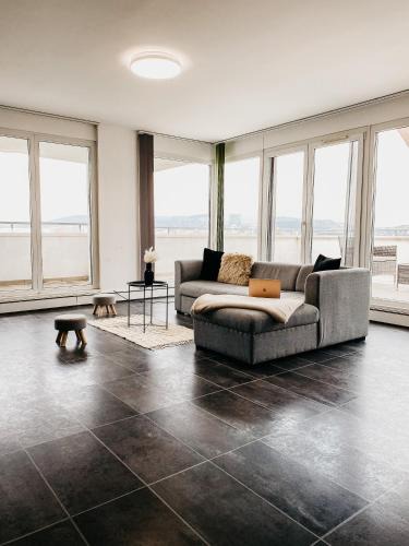 Kelenfold Apartment | Highrise Horizon Penthouse