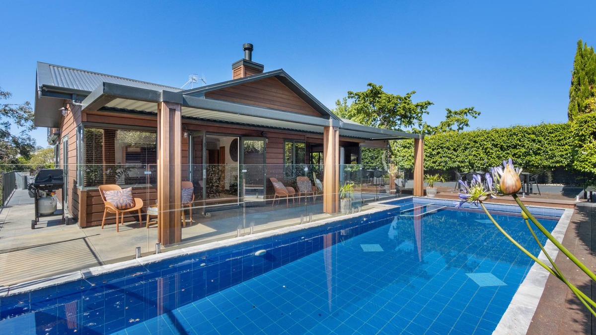Havelock North House | Hikanui Haven – Havelock North Holiday Home