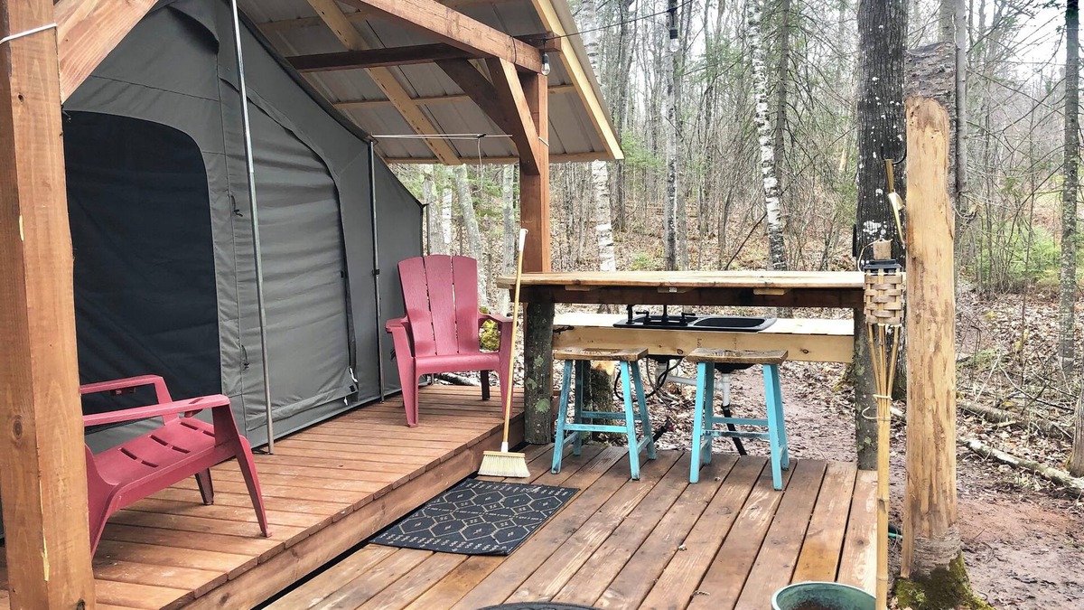 Bayfield RV Rental | Hike-In Glamping in Bayfield Wisconsin - Sailor Springs Glamping