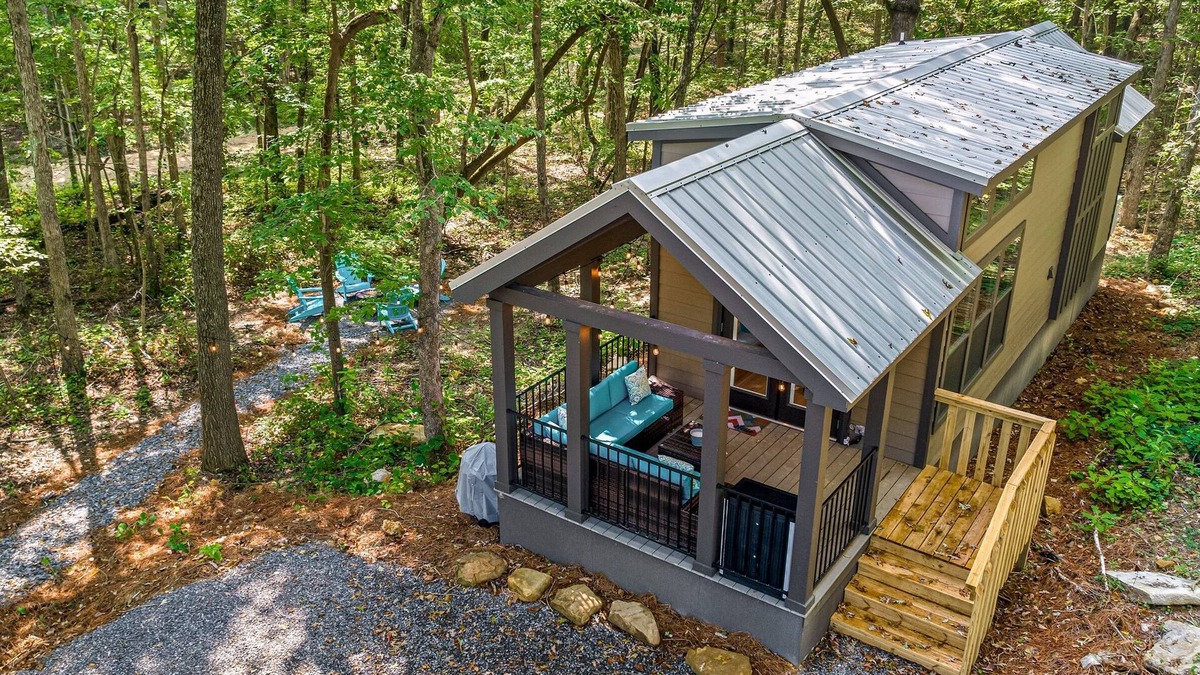 Mentone House | Hiker's Haven - a tiny home for big adventures