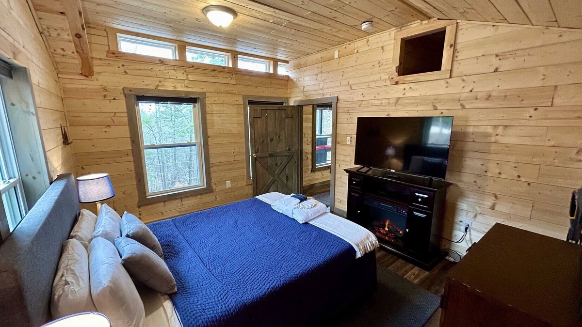 Primrose Cabin | Hiker's Midnight |RRG|WiFi| Nearby Attractions
