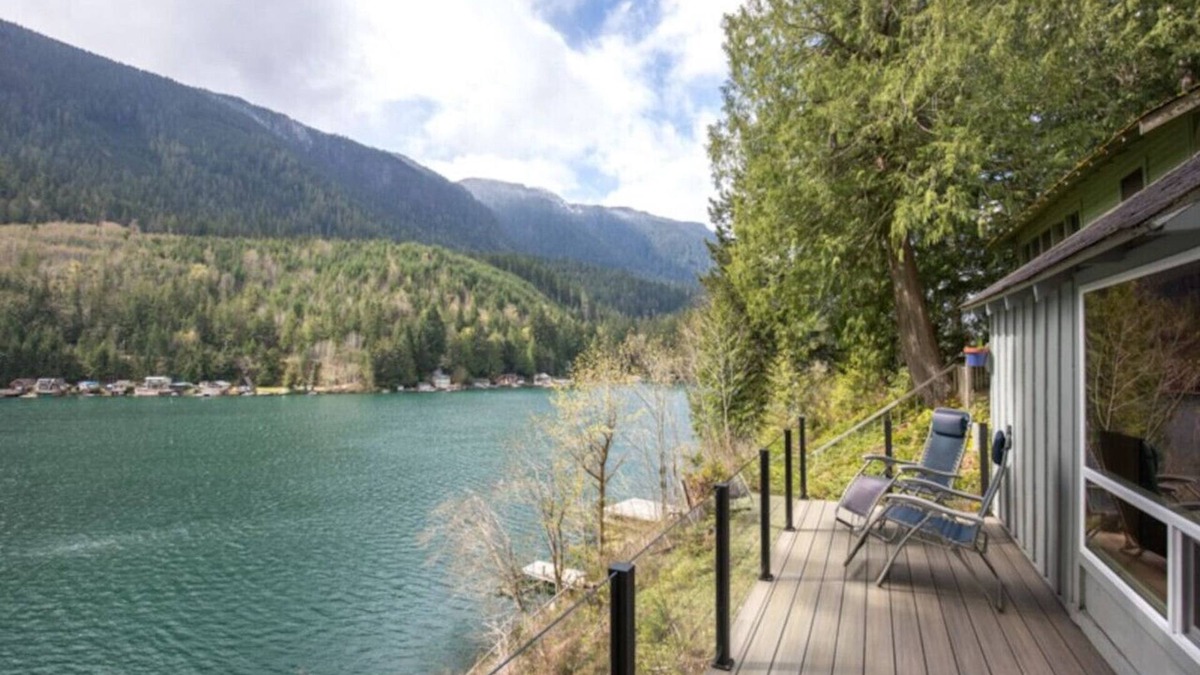 Port Angeles Cabin | Hikers Haven At Lake Sutherland - Great exploring the North Olympic Peninsula