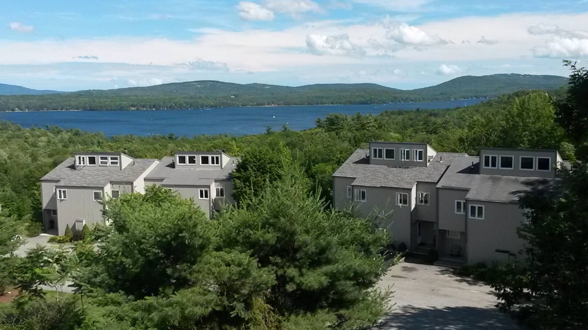 Sunapee House | Hiking opportunities abound on the many trails in the MOUNT SUNAPEE region!