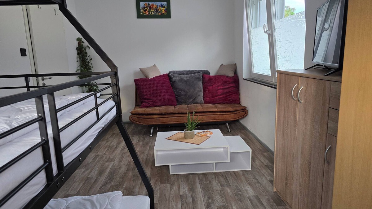 Niegripp Apartment | Hiking riders, cyclists, fitters' rooms, vacation apartments, remote workplaces!