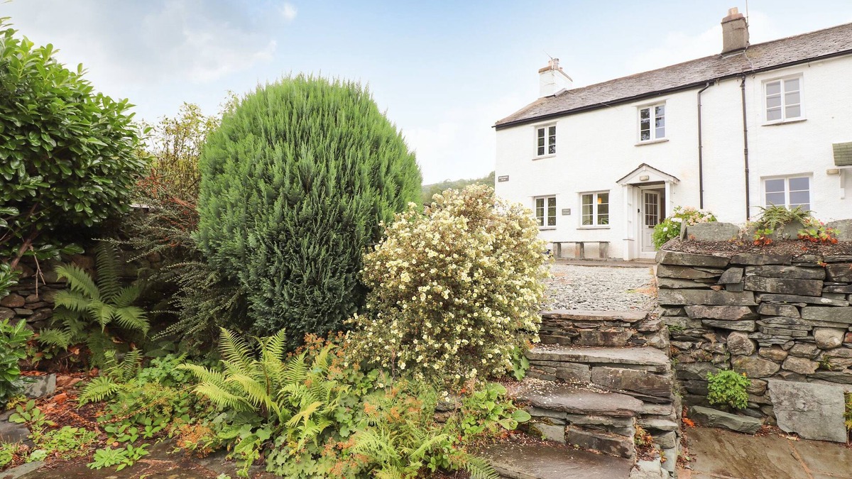 Ambleside House | HILBER COTTAGE, family friendly, with open fire in Ambleside