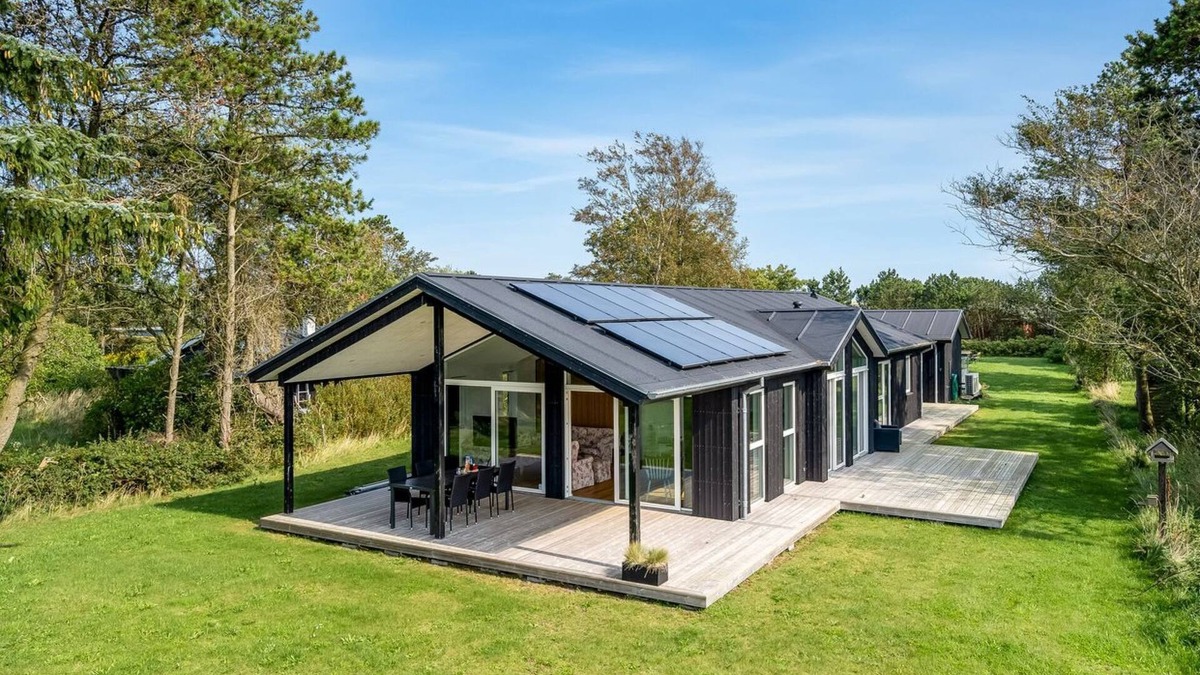 Nordost House | "Hildegardt" - 150m from the sea by Interhome