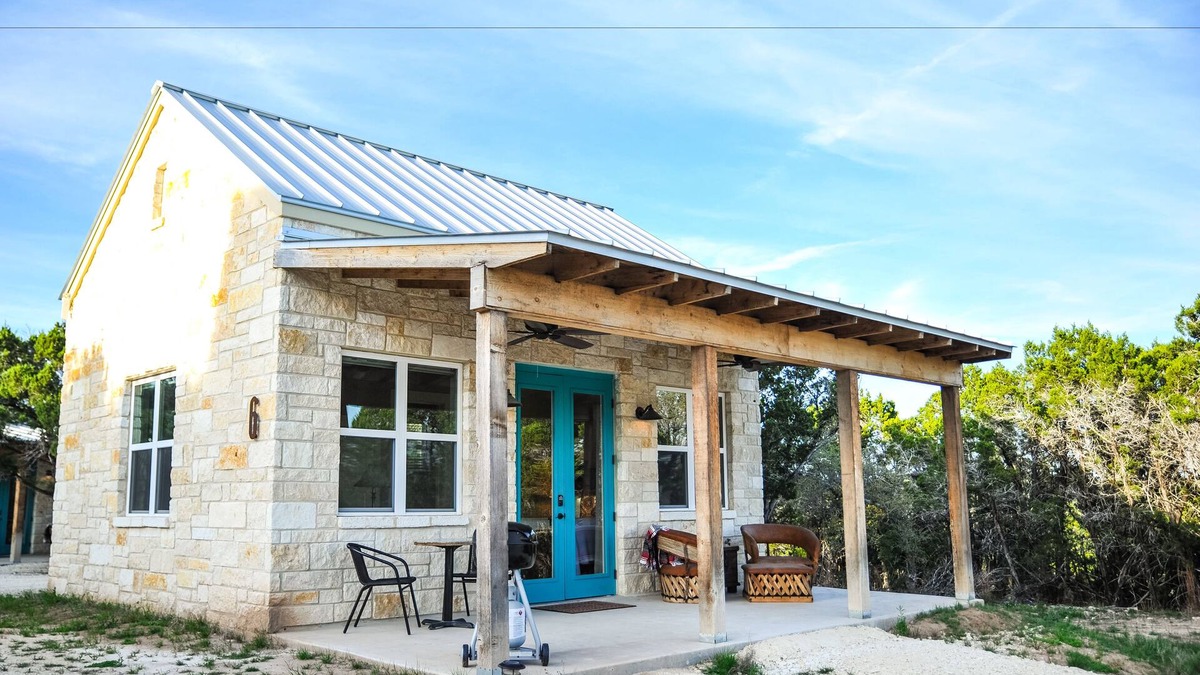 Dripping Springs Cottage | Hill Country Casitas