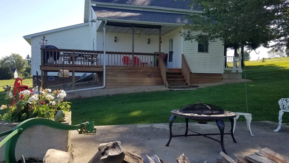 Hillsboro Other | HILL COUNTRY HAVEN- A QUIET GETAWAY IN THE DRIFTLESS AREA OF SW WISCONSIN