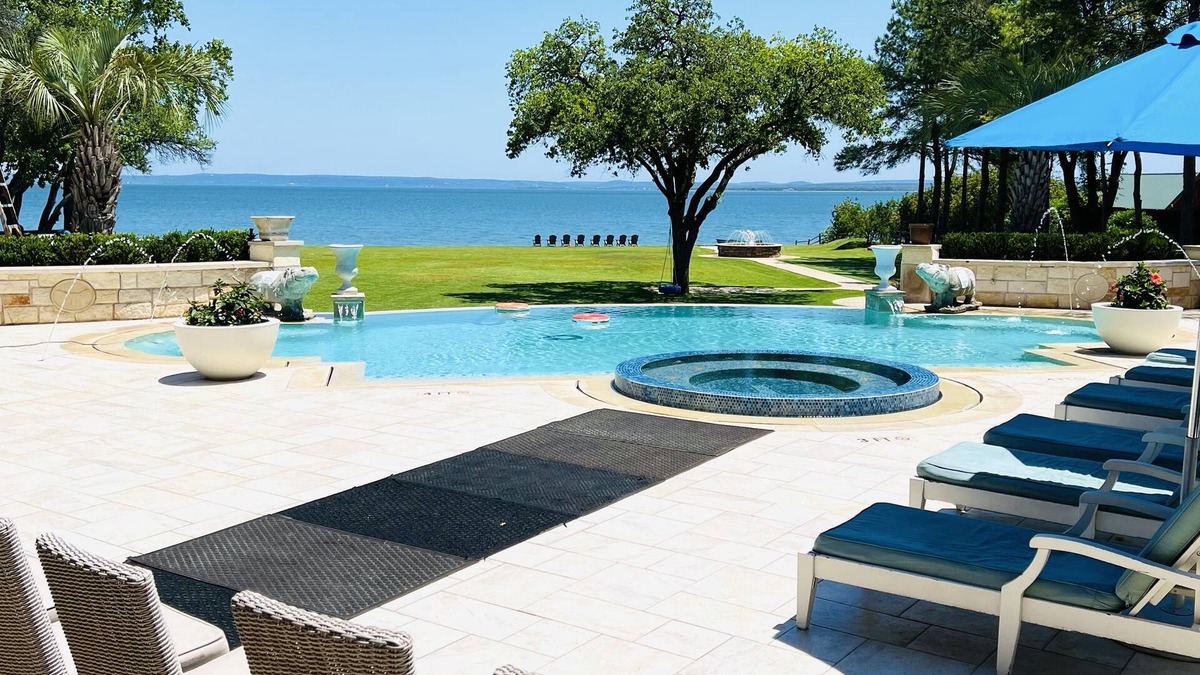 Buchanan Dam House | Hill Country Paradise Resort at Lake Buchanan - 1hr from Austin
