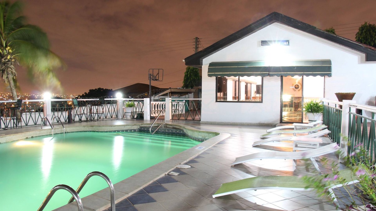 Mallam Hotel | Hill View Hotel McCarthy Hills