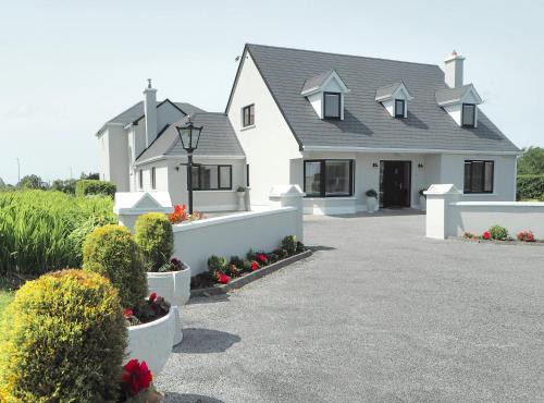 Kilrush Apartment | Hillcrest Luxury Apartment