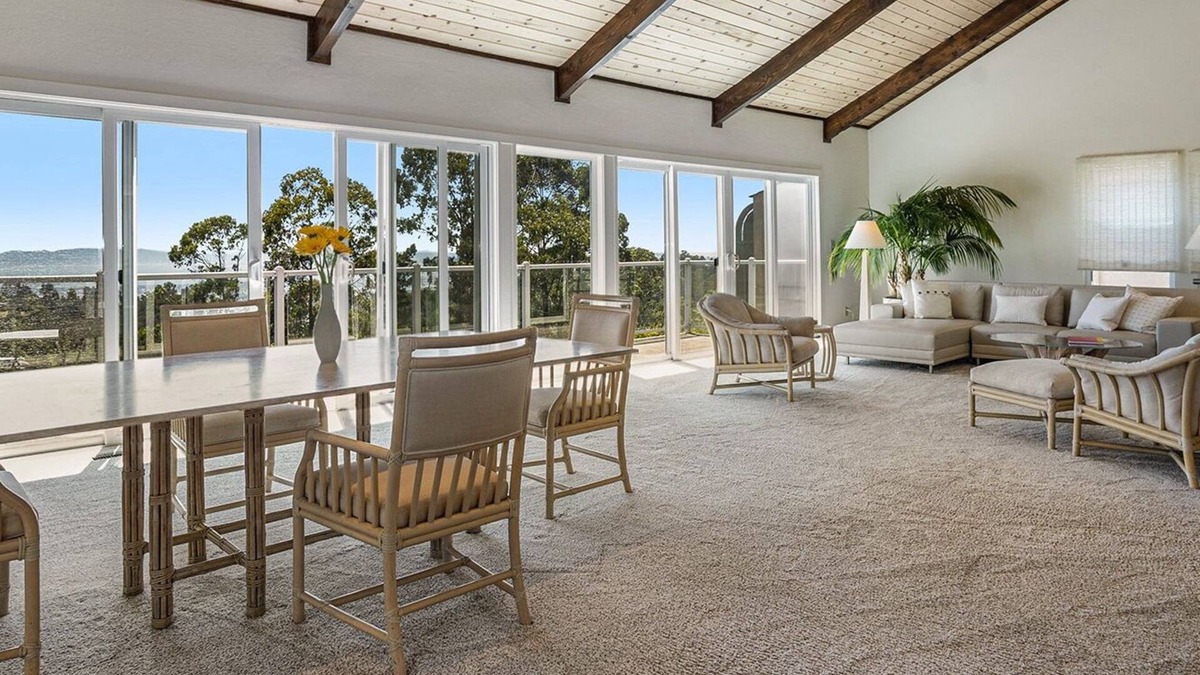 Shepherd Canyon House | Hillcrest Terrace - Quiet Luxury with Bay Views