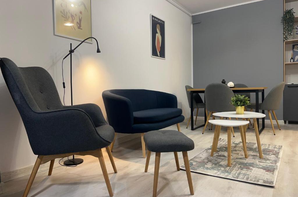 Sector 3 Apartment | Hills Nomad Studio
