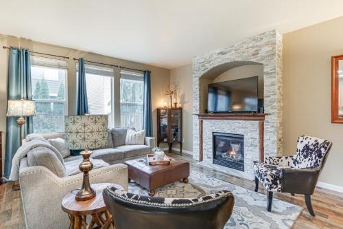 Witch Hazel House | Hillsboro Vacation Rental about 19 Mi to Portland!