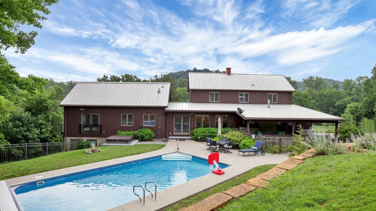 Logan House | Hillside haven on expansive grounds, heated pool, firepit, bocce court and more!