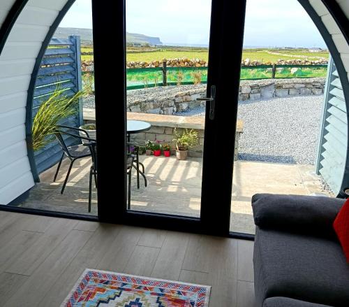 Doolin Ski Chalet | Hillside Hideaway
