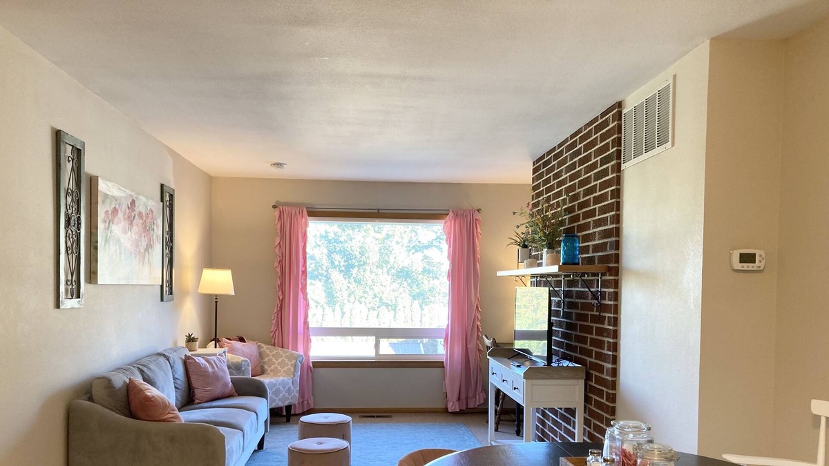 Prosser Apartment | Hillside Hideaway in Washington's wine country!
